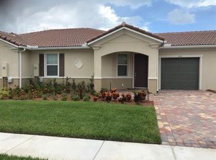 250 Monaco Pl, Vero Beach, FL 32960