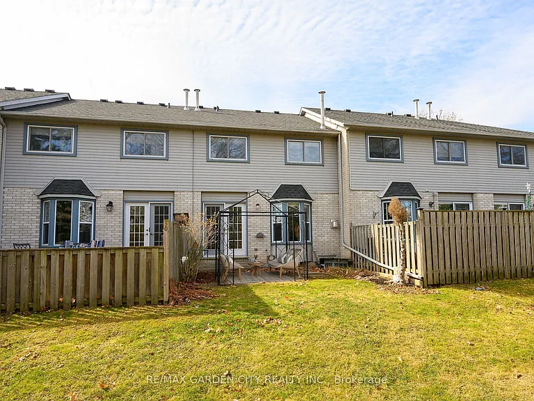 2 Royalwood Ct #59 — Photo 18