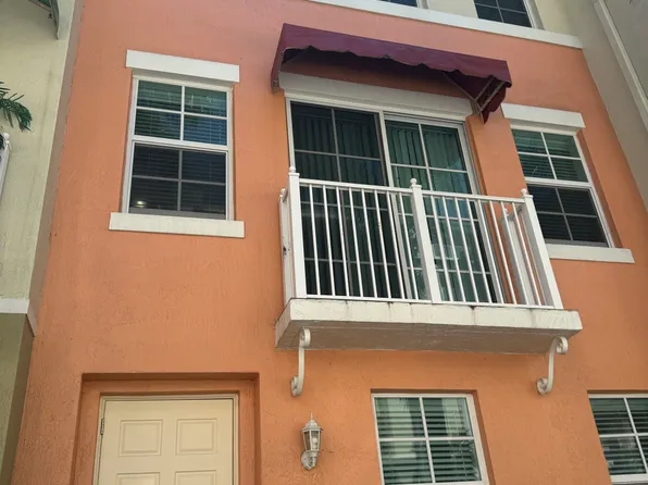 356 Moorings Dr Unit 356, Lake Worth, FL 33462