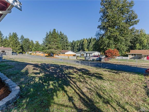 4th image of 31324 62nd Avenue Ct S