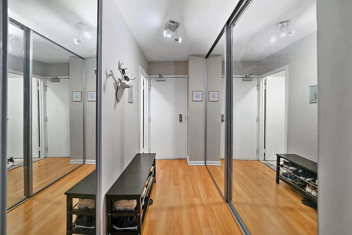 Building Photo - 155 N Harbor Dr #407