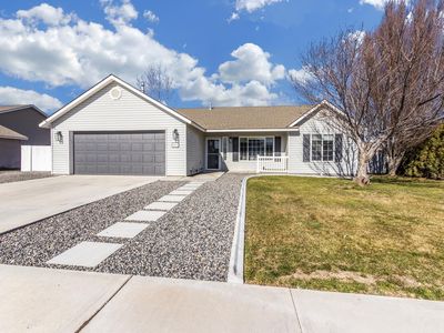 4815 Catalonia Dr, Pasco, WA, 99301