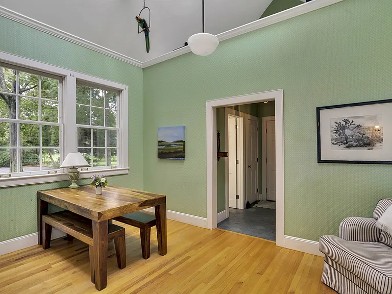 5 Shinnecock Rd — Photo 16