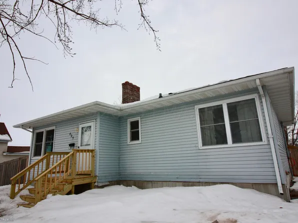 425 7th St S, Breckenridge, MN 56520