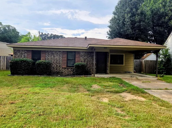 2006 Northshore Dr, Benton, AR 72015