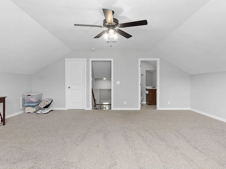 1055 Barnhill Rd — Photo 26