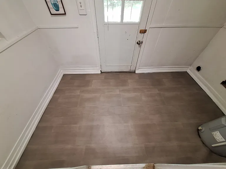 Satterfield Dr — Photo 15