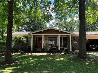 512 Forest Run Dr, Eureka, MO