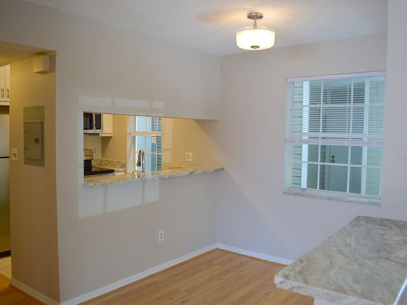 3rd image of 6916 Stones Throw Cir N #9109