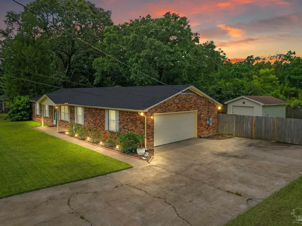 105 Beland Rd, Pensacola, FL 32534