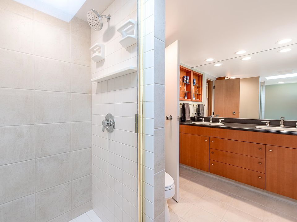 28th image of this home