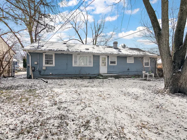1869 Summit Ave, Kankakee, IL 60901