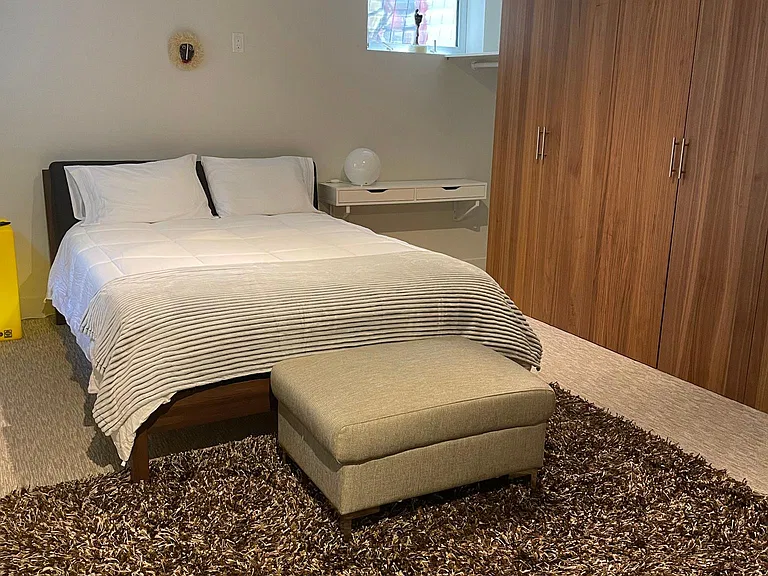 402 Harrison St — Photo 15