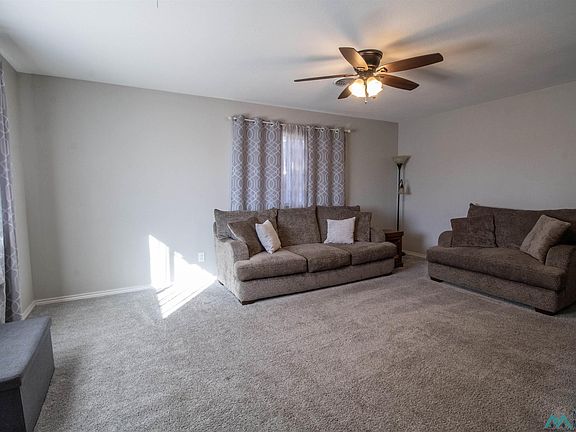 4th image of 209 Merrill Dr