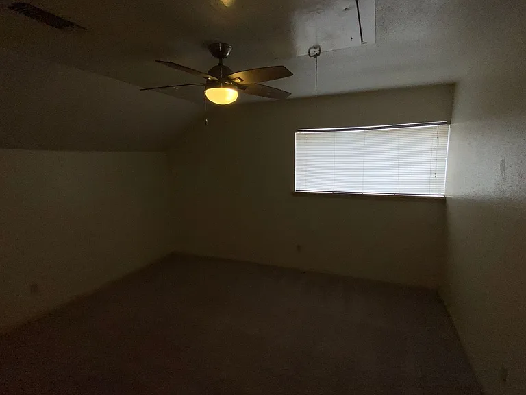 12406 Riva Ridge Ln — Photo 18