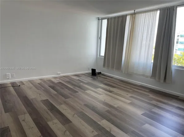 1000 West Ave, Miami Beach, FL