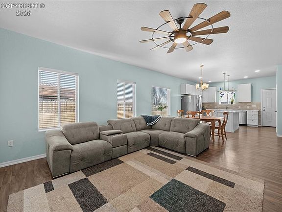 5th image of 638 Cowboy Way