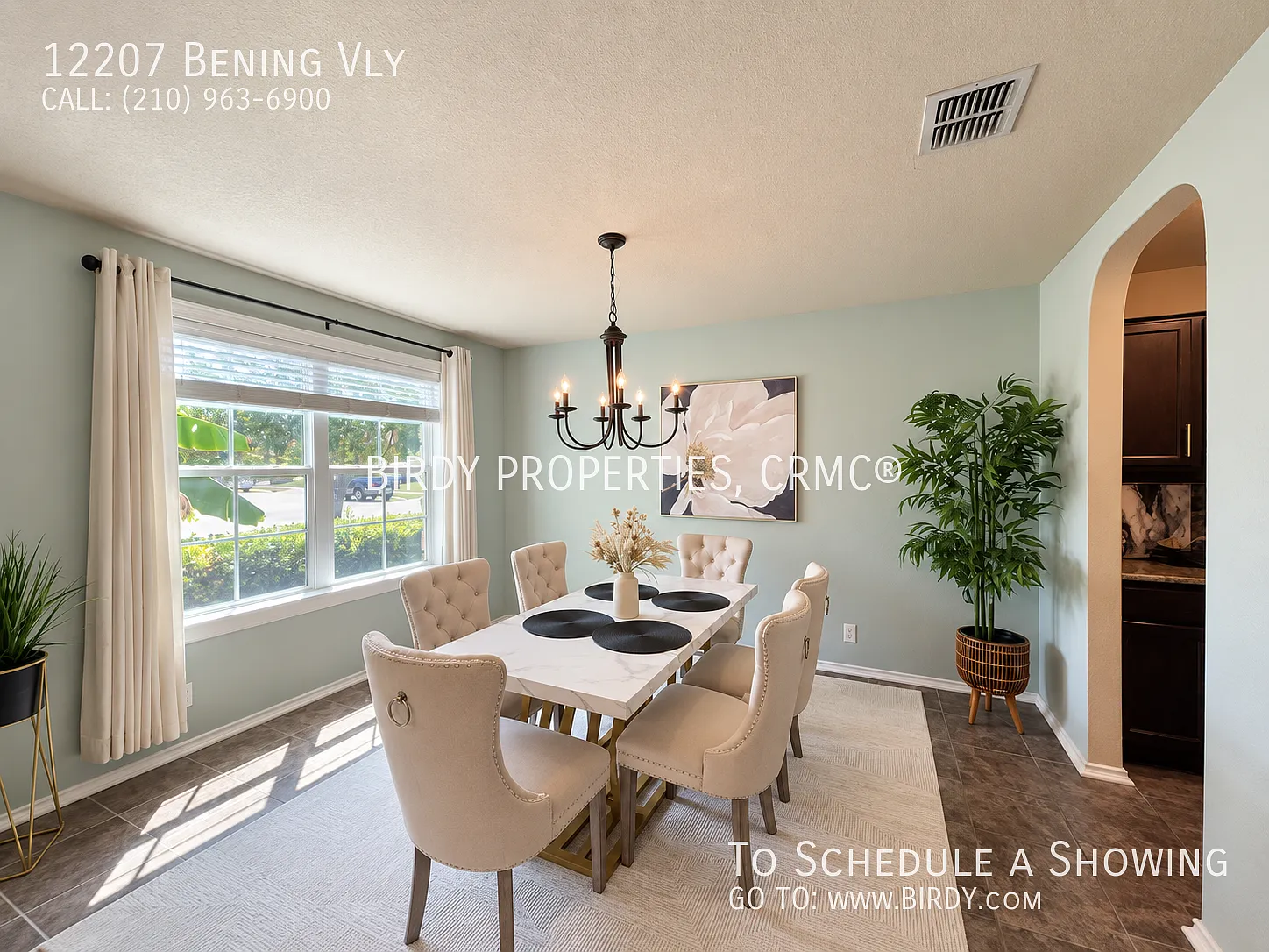 "Spacious 5-Bed Oasis with Granite Elegance in Schertz 12207 Bening Vly Awaits You!" — Photo 3