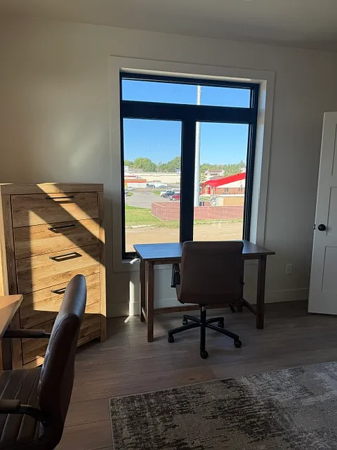 2 bed, 1100 sqft, $2,000 — Photo 4