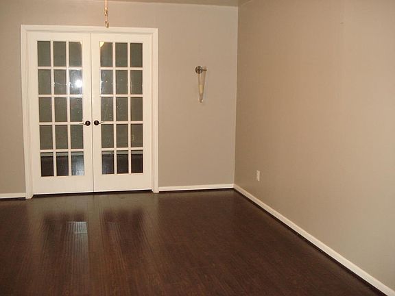 4th image of 2517 Marguerite St