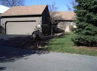 330 Lakeside Dr, Westerville, OH 43081