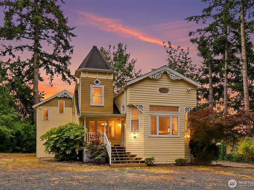 1st image of 3928 172nd St Sw