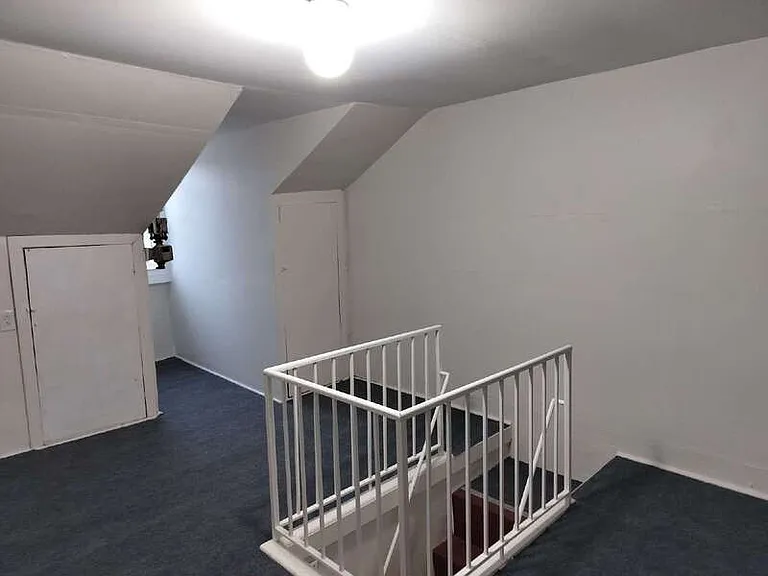 547 Centre St — Photo 18