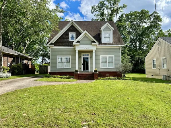 1594 Hardin Ave, College Park, GA 30337