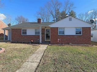 908 Moorland Dr, Farmington, MO 63640