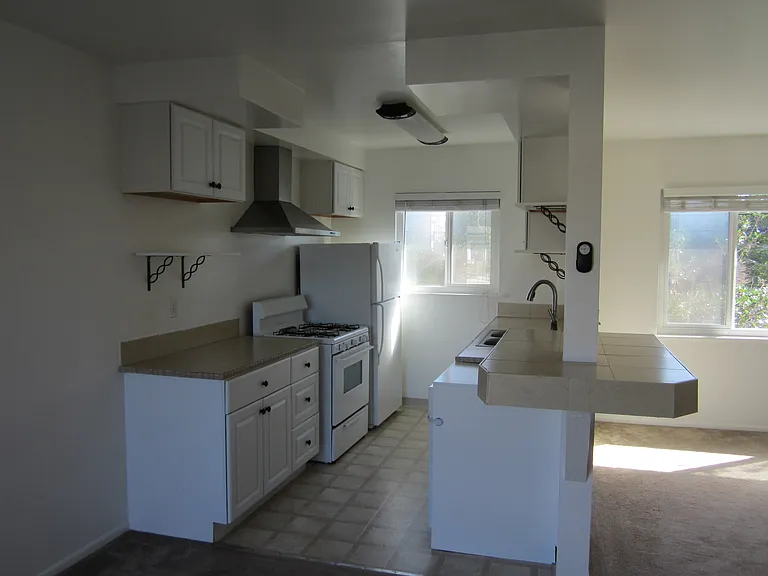 227 Oceano Ave #9 — Photo 7