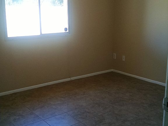 5th image of 14011 N 30th Dr