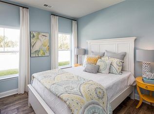 6044 Coral Berry Dr, Hanahan, SC 29410