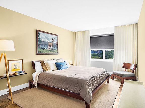 4th image of 2400 Johnson Ave APT 4D