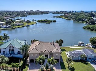 611 Albee Rd, Nokomis, FL 34275