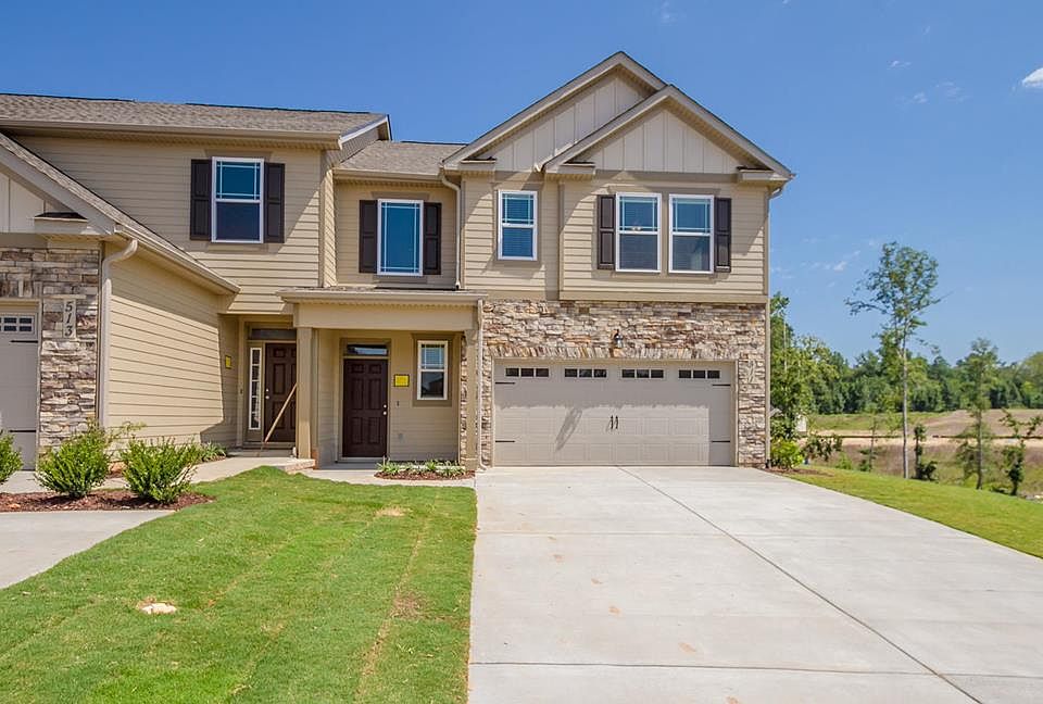 1st image of 540 Vinings Dr #7