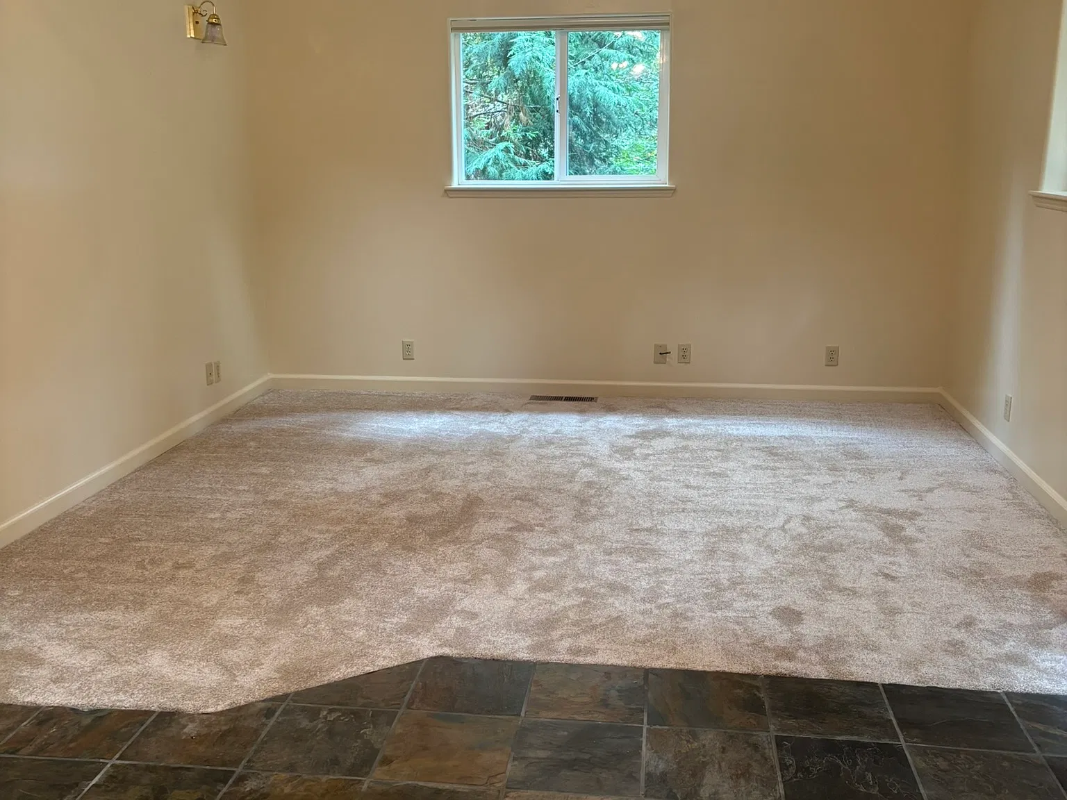 2 bed, 454 sqft, $3,250 — Photo 3