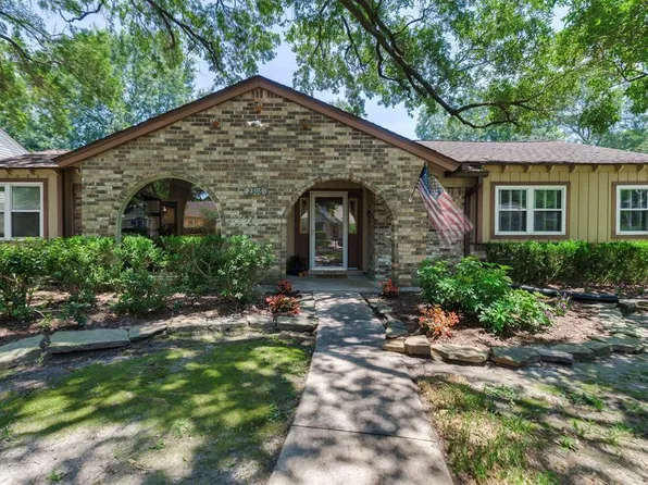 2306 Eaglerock Dr, Houston, TX 77080