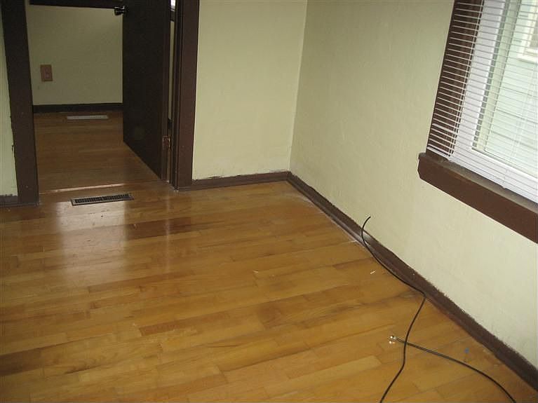 1st image of 9417 W 125th Ct