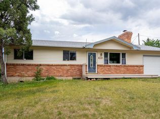 907 Ellston St, Colorado Springs, CO 80907