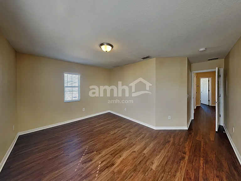 593 First Cape Coral Dr — Photo 17