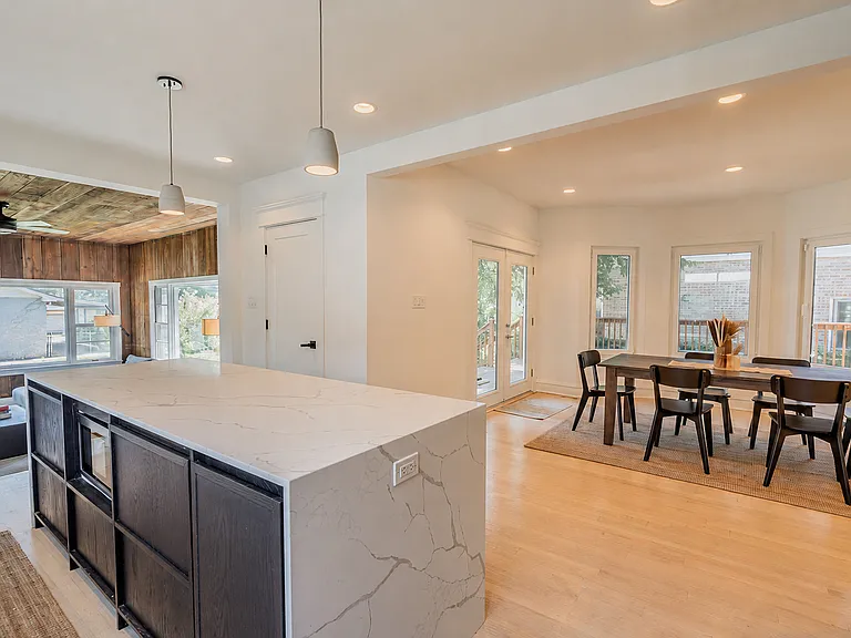 2227 N Nordica Ave — Photo 12