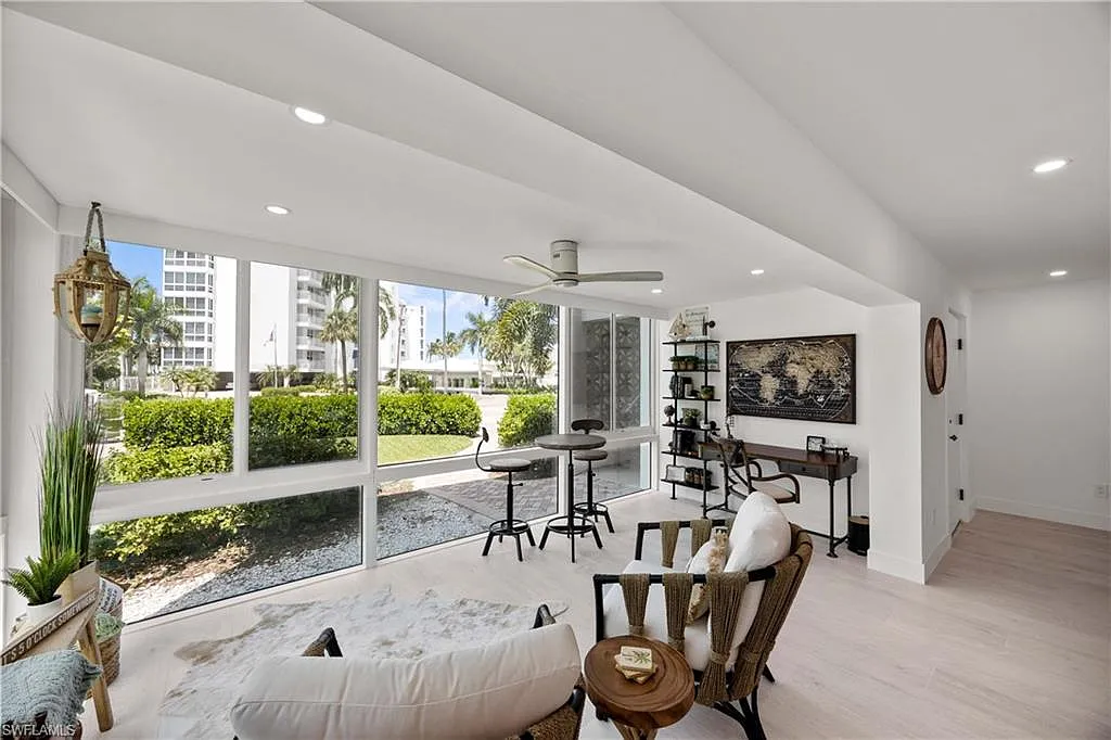 2 bed, 2.0 bath, 1200 sqft, $8,000 — Photo 4