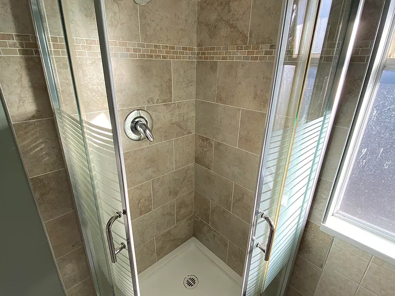 6368 Buckingham Dr — Photo 10