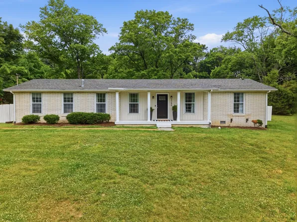 3288 Niagara Dr, Nashville, TN 37214