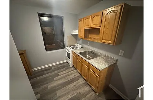 74 Broad St #34 Photo 1
