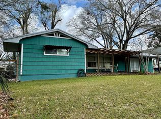 211 Attakapas Rd, Lafayette, LA 70501