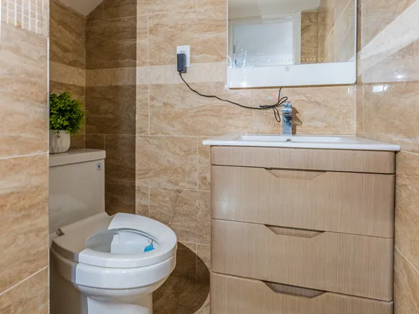 130-16 Inwood Street image 27 of 41