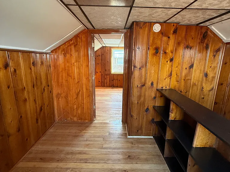 9616 Colwell Ave — Photo 35