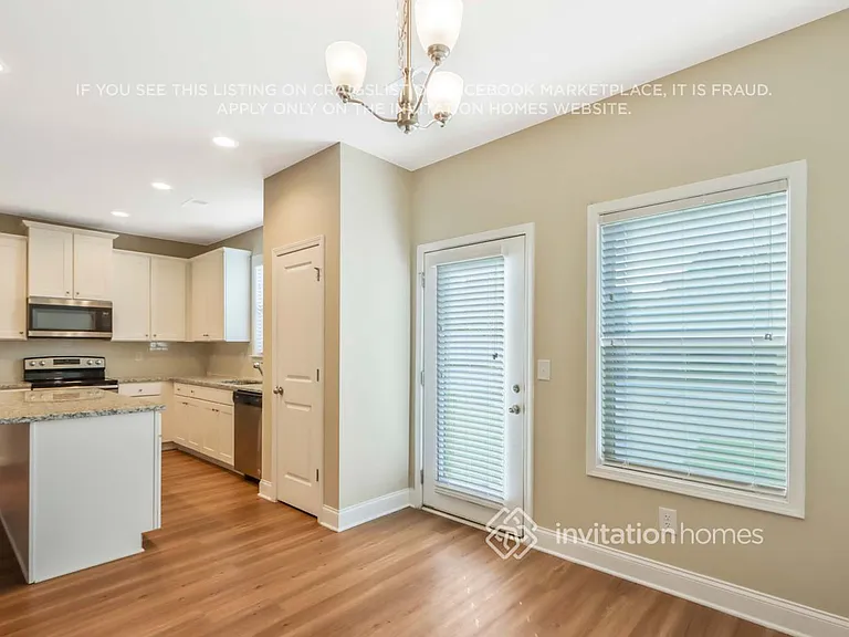 265 Orchard Dr — Photo 11