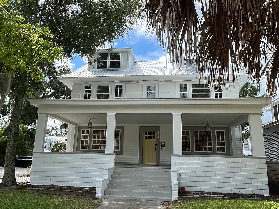 131 Oviedo St #1A